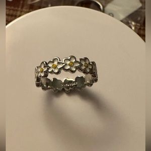 New-Pura Vida Painted Blooms Ring Size 5